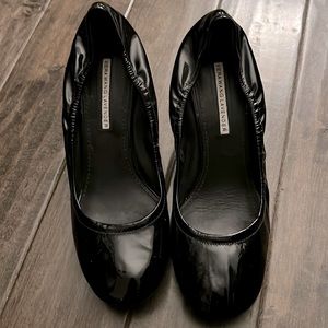 Vera Wang wedge heel